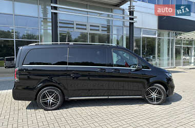 Минивэн Mercedes-Benz V-Class 2024 в 