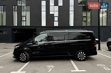 Минивэн Mercedes-Benz V-Class 2021 в 
