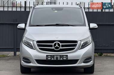 Минивэн Mercedes-Benz V-Class 2015 в 