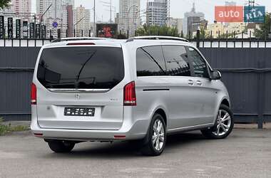 Минивэн Mercedes-Benz V-Class 2015 в 