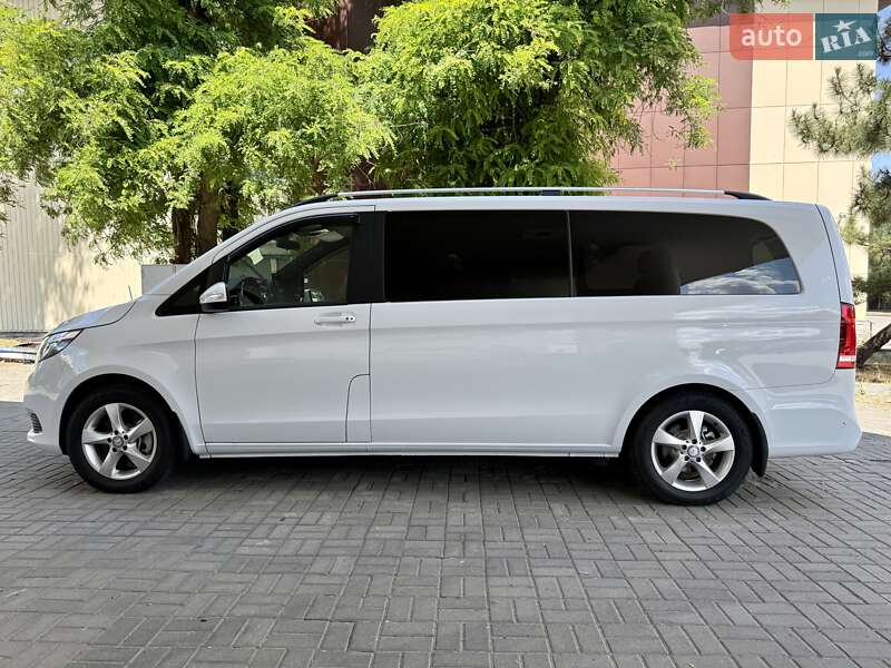 Минивэн Mercedes-Benz V-Class 2016 в Днепре