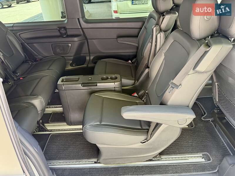 Минивэн Mercedes-Benz V-Class 2016 в Днепре