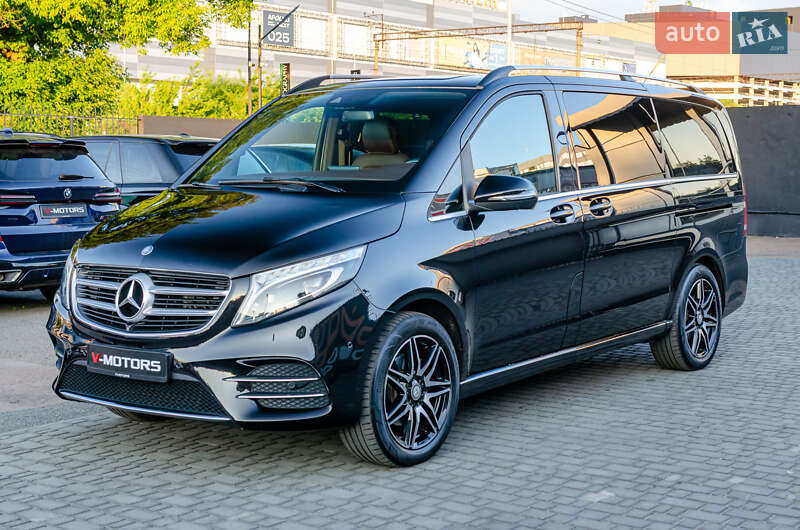 Минивэн Mercedes-Benz V-Class 2017 в Киеве