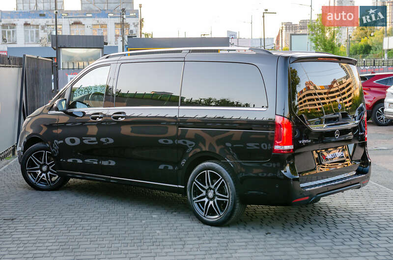 Минивэн Mercedes-Benz V-Class 2017 в Киеве