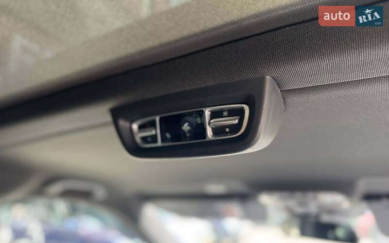 Минивэн Mercedes-Benz V-Class 2016 в Черновцах