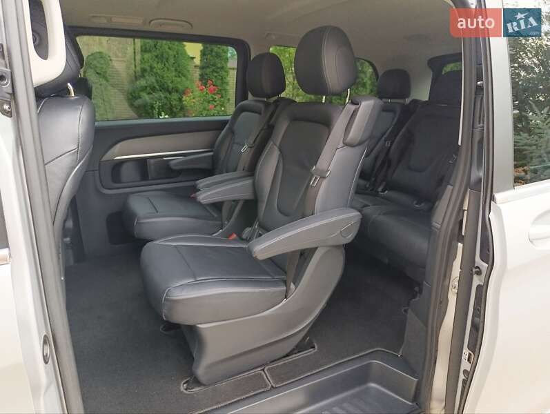 Минивэн Mercedes-Benz V-Class 2016 в Черновцах фото 25 Минивэн Mercedes-Benz V-Class 2016 в Черновцах