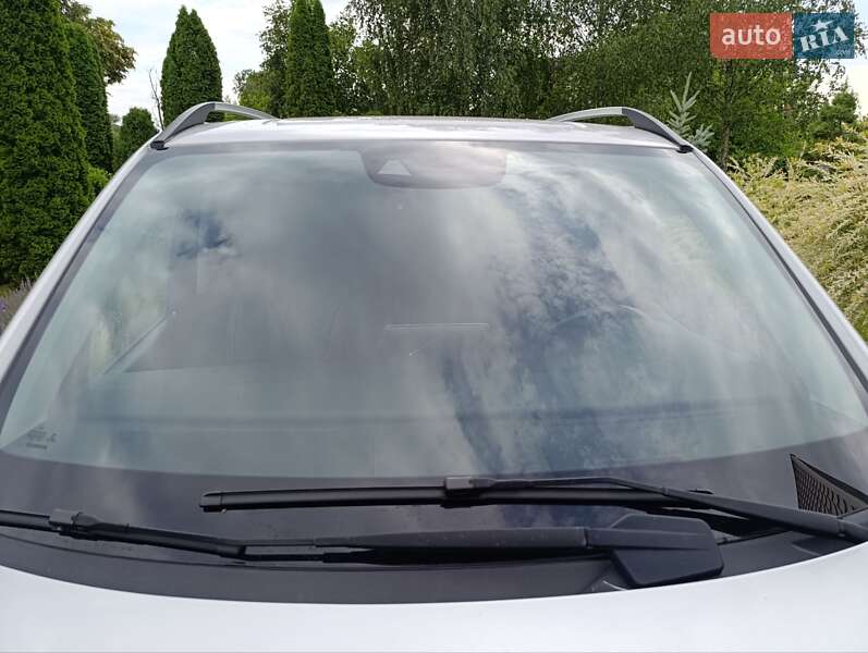 Минивэн Mercedes-Benz V-Class 2016 в Черновцах фото 47 Минивэн Mercedes-Benz V-Class 2016 в Черновцах