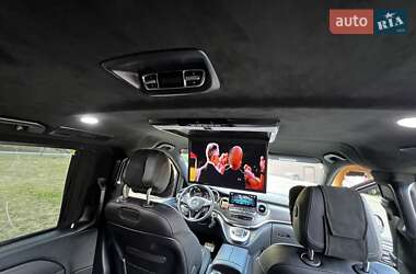Минивэн Mercedes-Benz V-Class 2020 в 