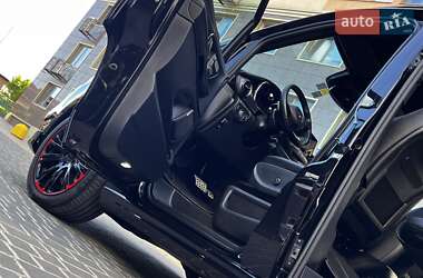 Минивэн Mercedes-Benz V-Class 2020 в 