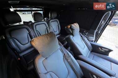 Минивэн Mercedes-Benz V-Class 2020 в 