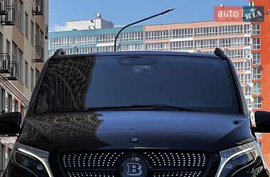 Минивэн Mercedes-Benz V-Class 2020 в 