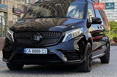 Минивэн Mercedes-Benz V-Class 2020 в 