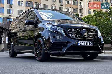 Минивэн Mercedes-Benz V-Class 2020 в 