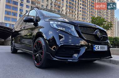 Минивэн Mercedes-Benz V-Class 2020 в 