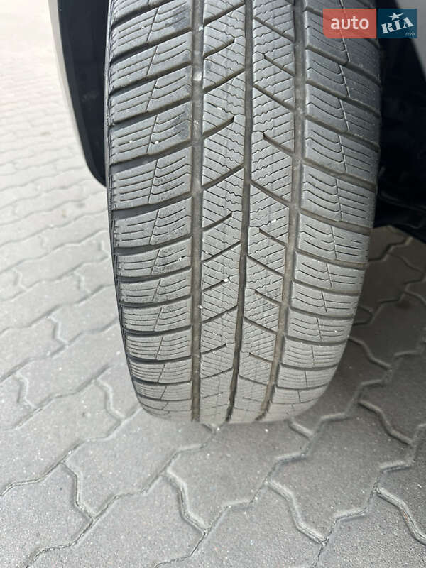 Мінівен Mercedes-Benz V-Class 2021 в Бродах