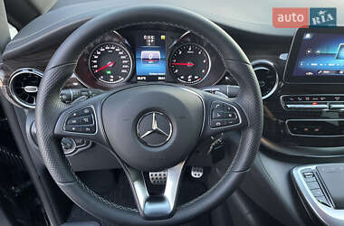 Минивэн Mercedes-Benz V-Class 2022 в 