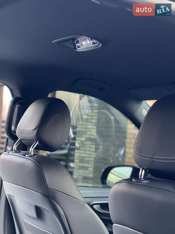 Минивэн Mercedes-Benz V-Class 2022 в Днепре