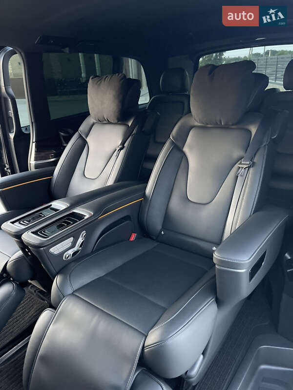 Минивэн Mercedes-Benz V-Class 2022 в Днепре
