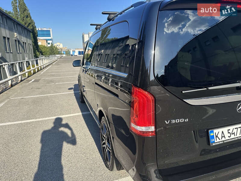 Мінівен Mercedes-Benz V-Class 2023 в Києві