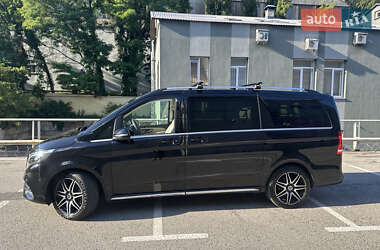 Минивэн Mercedes-Benz V-Class 2023 в 