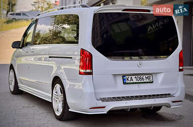 Минивэн Mercedes-Benz V-Class 2016 в 