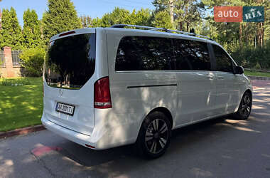 Минивэн Mercedes-Benz V-Class 2016 в 