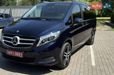 Минивэн Mercedes-Benz V-Class 2017 в 