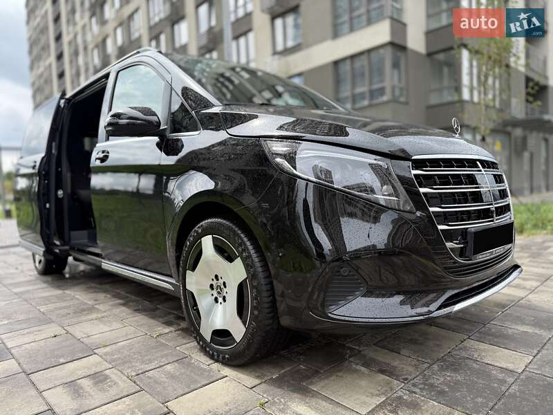 Мінівен Mercedes-Benz V-Class 2025 в Києві
