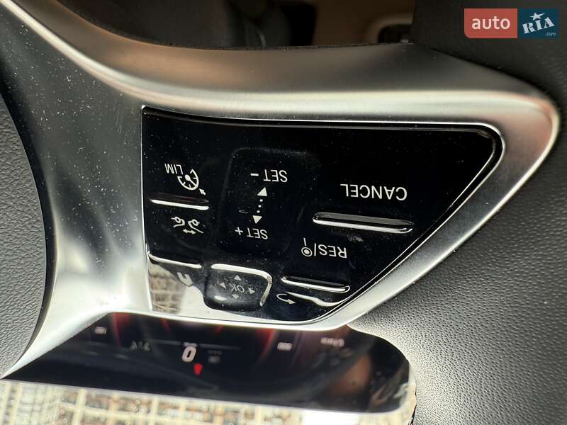 Мінівен Mercedes-Benz V-Class 2025 в Києві