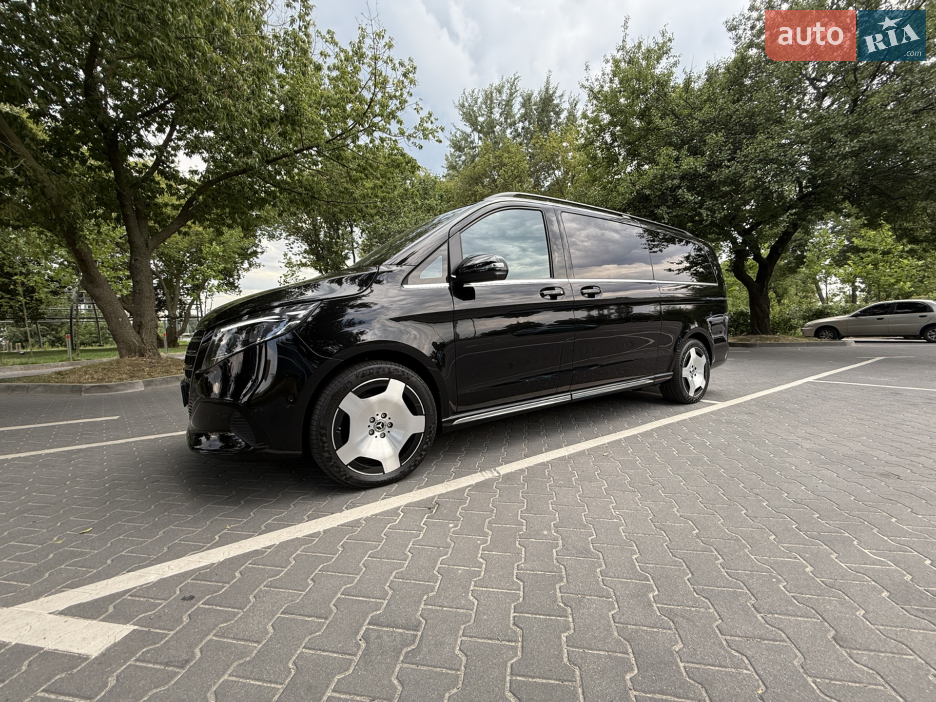 2025 Mercedes-Benz V-klasse - мініатюра 25