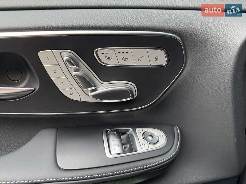 Минивэн Mercedes-Benz V-Class 2025 в Киеве