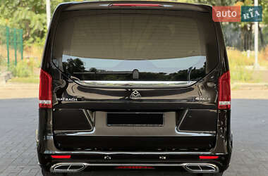 Минивэн Mercedes-Benz V-Class 2019 в 