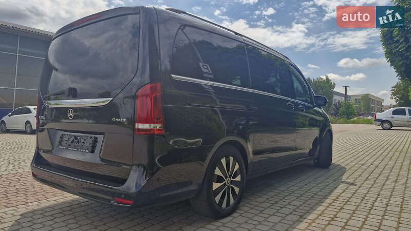 Минивэн Mercedes-Benz V-Class 2021 в Киеве
