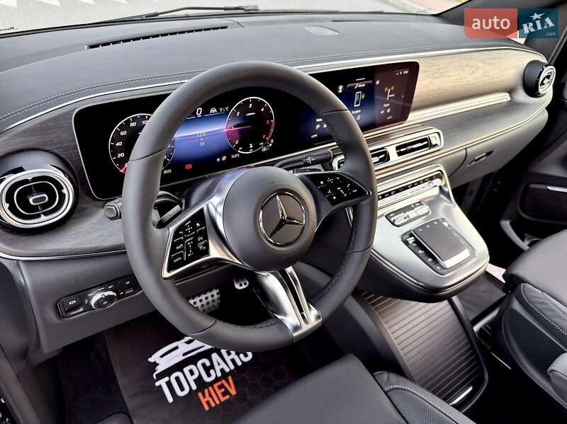 Минивэн Mercedes-Benz V-Class 2024 в Киеве