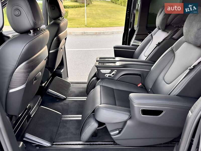 Минивэн Mercedes-Benz V-Class 2024 в Киеве