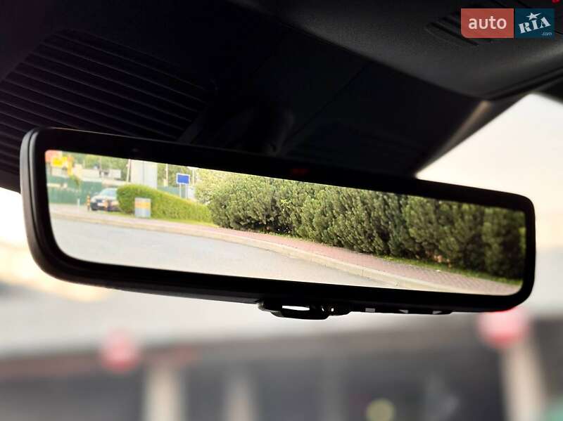 Минивэн Mercedes-Benz V-Class 2024 в Киеве