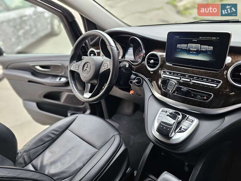 Минивэн Mercedes-Benz V-Class 2015 в Киеве фото 4 Минивэн Mercedes-Benz V-Class 2015 в Киеве