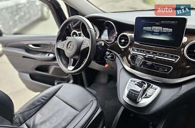 Минивэн Mercedes-Benz V-Class 2015 в 