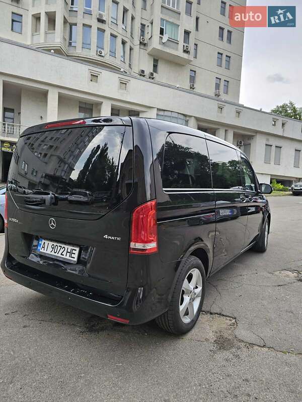 Минивэн Mercedes-Benz V-Class 2015 в Киеве фото 10 Минивэн Mercedes-Benz V-Class 2015 в Киеве