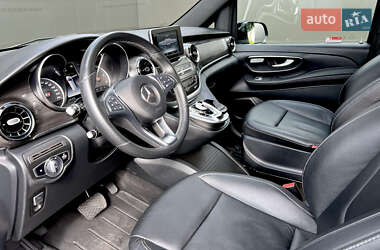 Минивэн Mercedes-Benz V-Class 2019 в 