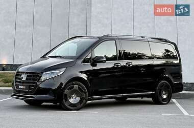 Минивэн Mercedes-Benz V-Class 2025 в 