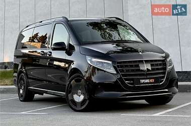 Минивэн Mercedes-Benz V-Class 2025 в 