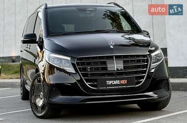Минивэн Mercedes-Benz V-Class 2025 в 