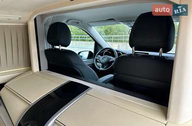 Минивэн Mercedes-Benz V-Class 2018 в 