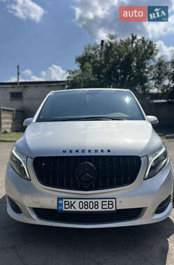 Мінівен Mercedes-Benz V-Class 2016 в 