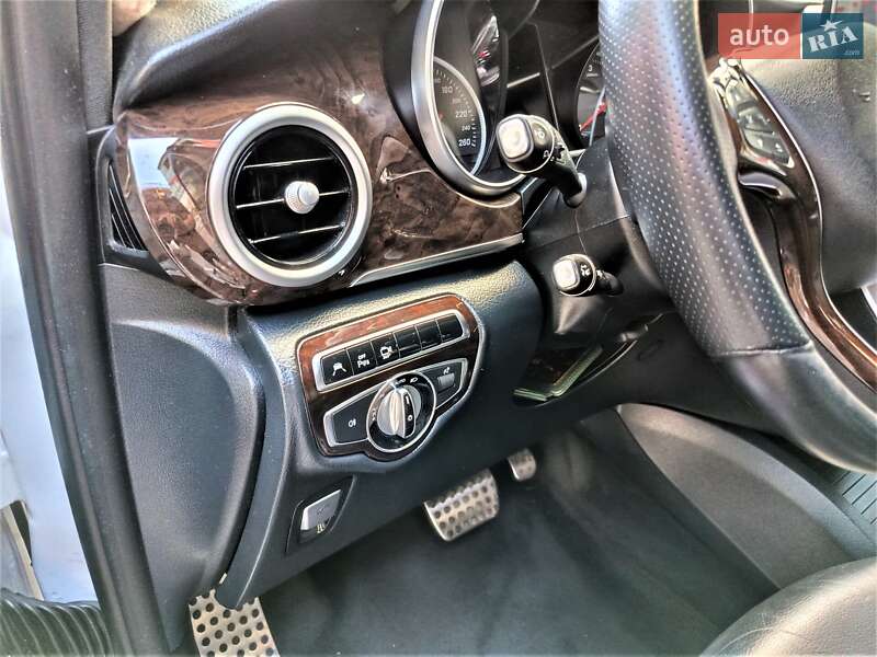 Мінівен Mercedes-Benz V-Class 2015 в Одесі