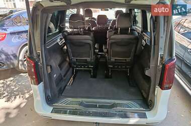 Минивэн Mercedes-Benz V-Class 2015 в 