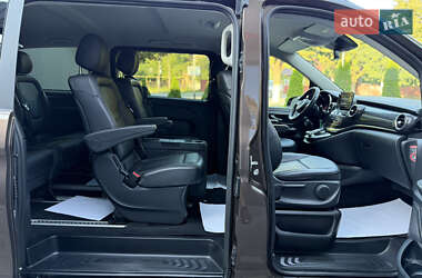 Минивэн Mercedes-Benz V-Class 2016 в 