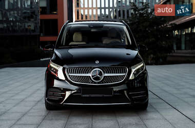 Мінівен Mercedes-Benz V-Class 2020 в Києві