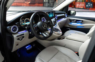 Мінівен Mercedes-Benz V-Class 2020 в Києві